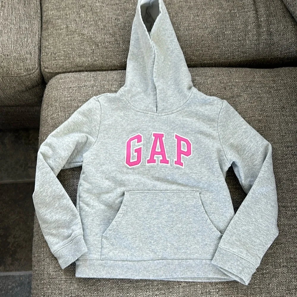 Gap Kids Girls Gray Pink Hooded Sweatshirt Size 6